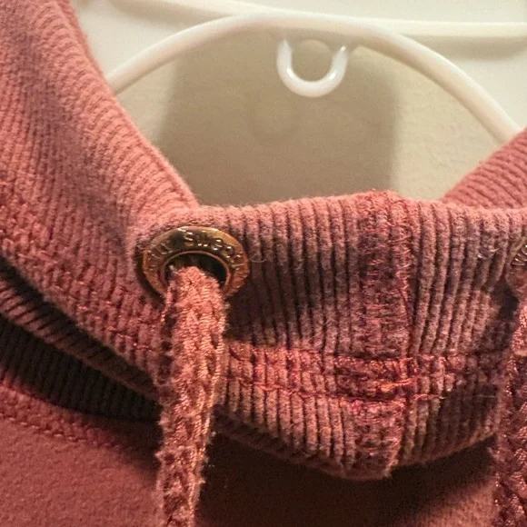 Sweaty Betty Escape Luxe cropped hoodie - Picture 3 of 8